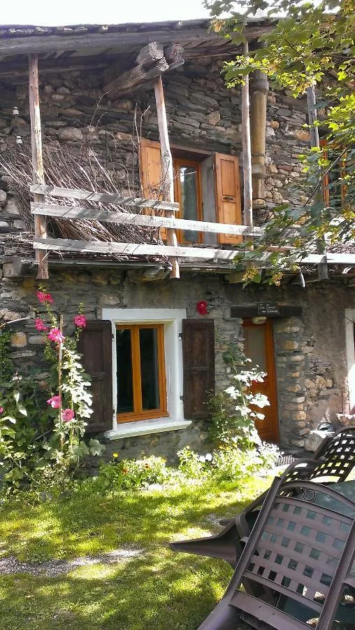 La Source Des Diounes Villa Besse