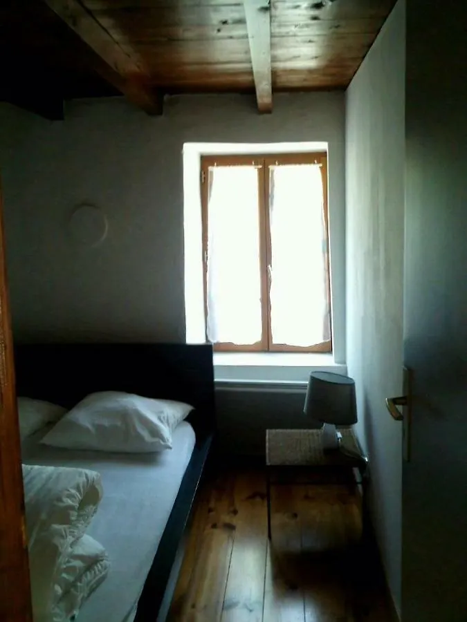 Willa La Source Des Diounes Besse  Dom wakacyjny Besse (Isere)